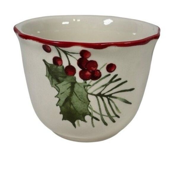 Better Homes & Gardens Winter Forest Christmas Set of 2 Nesting Serving Bowls - Picture 5 of 11
